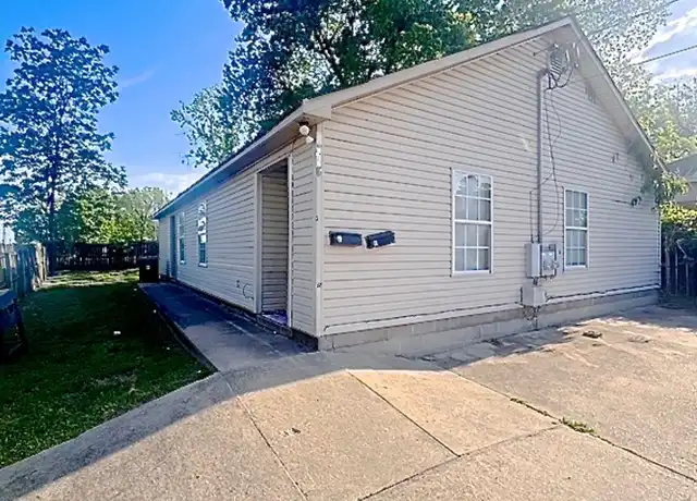 Property at 1326 W Huntington Ave Unit B, Jonesboro, AR, 72401, 2 beds, 1 bath, [object Object]
