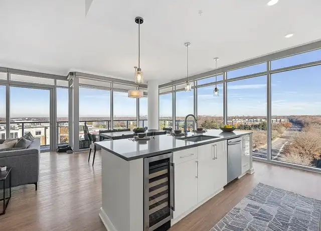 Property at Element Southpark - 4425 Sharon Rd, Charlotte, NC, 28211, 2 beds, 2-2.5 baths, [object Object]