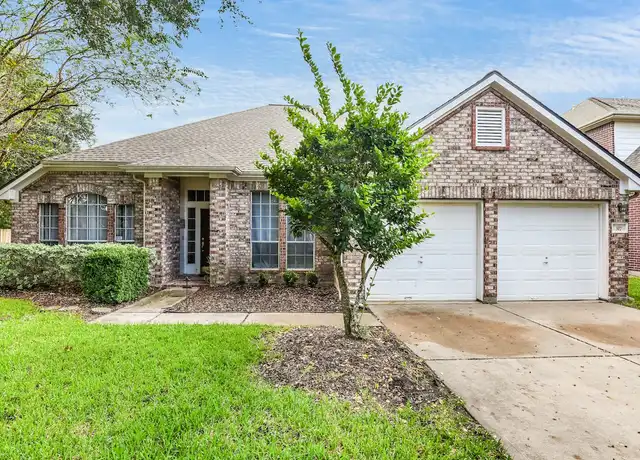 Property at 317 Vantage Pointe Cir, League City, TX, 77573, 3 beds, 2 baths, [object Object]