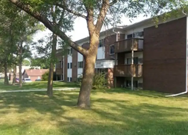 Property at 218 21st St NW Unit 18, Owatonna, MN, 55060, 2 beds, 1 bath, [object Object]