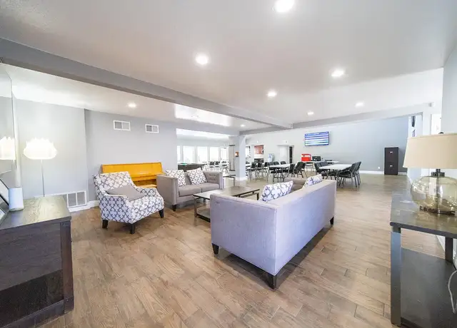 Photo of 1800 W Badillo St, West Covina, CA 91790