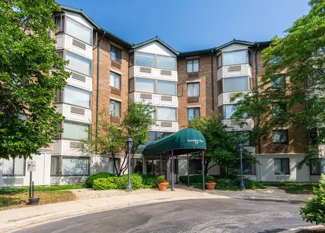 Property at 470 Fawell Blvd Apt 211, Glen Ellyn, IL, 60137, 2 beds, 2 baths, [object Object]