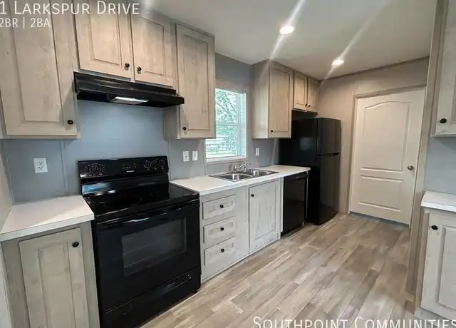 Property at 1 Larkspur Dr, South Vienna, OH, 45369, 2 beds, 2 baths, [object Object]