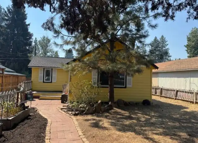 Property at 1453 NW Elgin Ave, Bend, OR, 97703, 2 beds, 1 bath, [object Object]