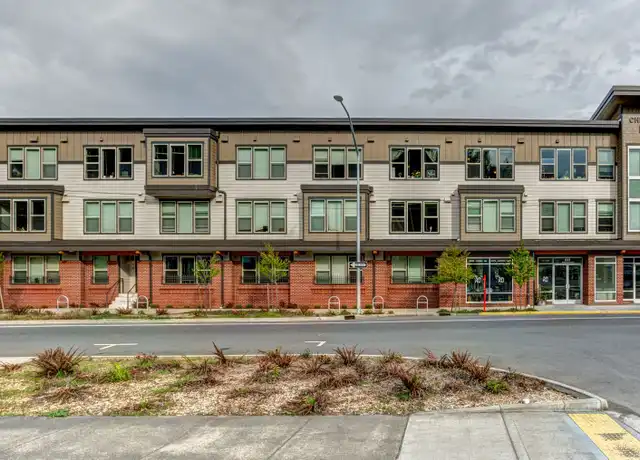 Property at 835 N State St, Bellingham, WA, 98225, 2 beds, 1 bath, [object Object]