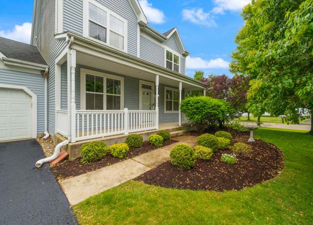 Photo of 2805 Overbeck Ln, West Chicago, IL 60185