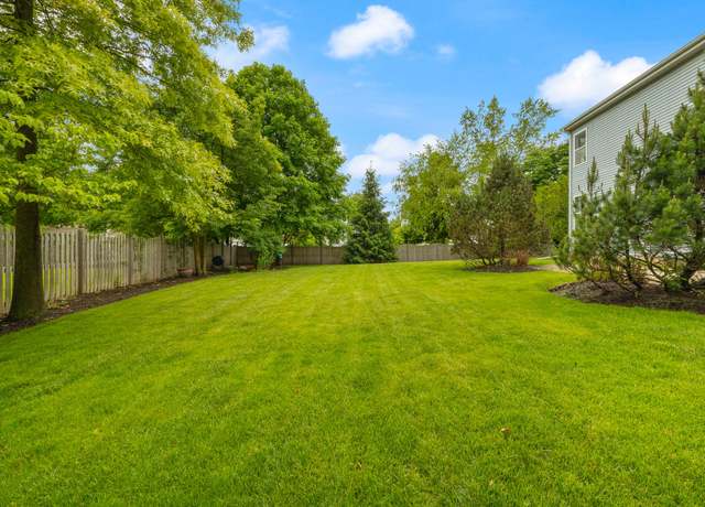 Photo of 2805 Overbeck Ln, West Chicago, IL 60185