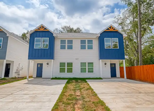 Property at 813 Avenue J, Conroe, TX, 77301, 3 beds, 2.5 baths, [object Object]