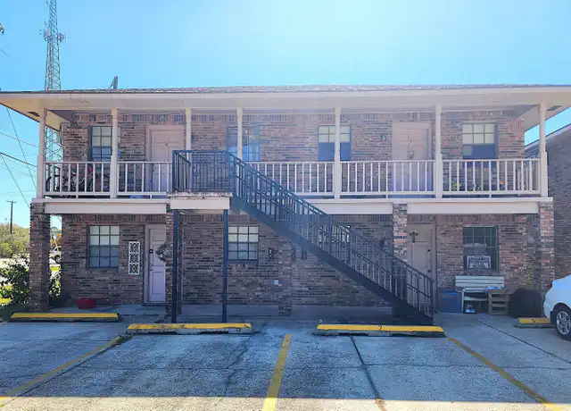 Property at 105 Fletcher St Unit 8, Denham Springs, LA, 70726, 1 bed, 1 bath, [object Object]