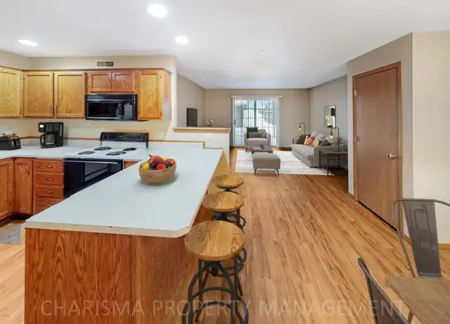 Property at 1109 Teakwood St #7, Brandon, SD, 57005, 2 beds, 1 bath, [object Object]