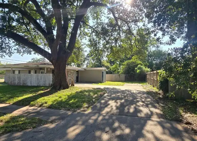 Property at 11022 Old Hammond Hwy, Baton Rouge, LA, 70816, 3 beds, 2 baths, [object Object]