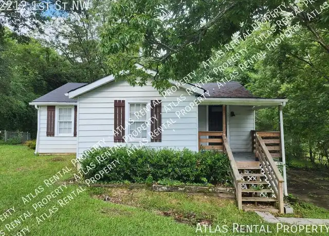 Property at 2212 1st St NW, Center Point, AL, 35215, 3 beds, 2 baths, [object Object]