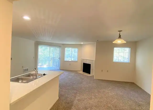 Property at 9200 Redmond Place - 9200 Redmond Woodinville Rd NE, Redmond, WA, 98052, 0-1 beds, 1 bath, [object Object]