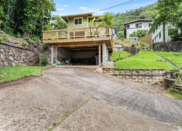 Property at 2465 Lamaku Pl, Honolulu, HI, 96816, 3 beds, 2.5 baths, [object Object]