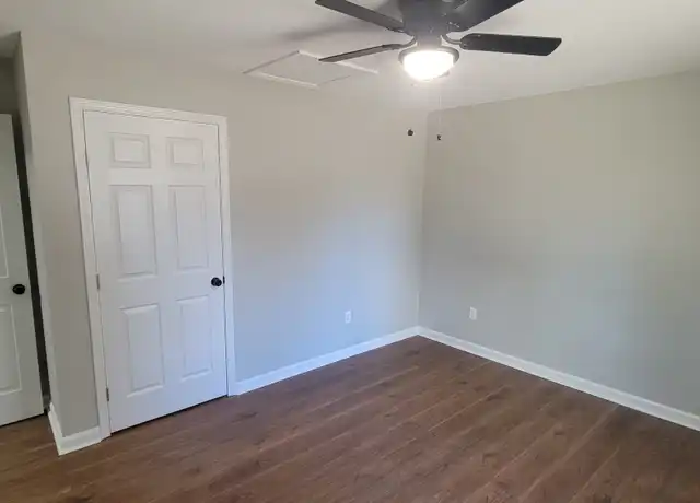 Property at 6 Hiland Pl Unit A, Benton, AR, 72015, 1 bed, 1 bath, [object Object]