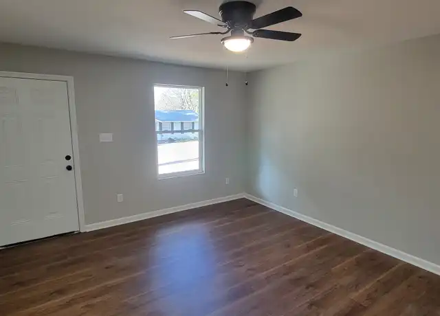 Property at 6 Hiland Pl Unit A, Benton, AR, 72015, 1 bed, 1 bath, [object Object]