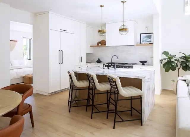 Property at 506 Goldenrod Ave Unit B, Corona Del Mar, CA, 92625, 2 beds, 2.5 baths, [object Object]