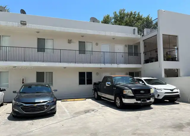 Property at 181 NW 47th Ave Unit 10, Miami, FL, 33126, 2 beds, 1 bath, [object Object]