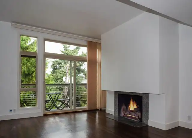 Property at 17 Etruria St Unit 301, Seattle, WA, 98109, 1 bed, 1 bath, [object Object]