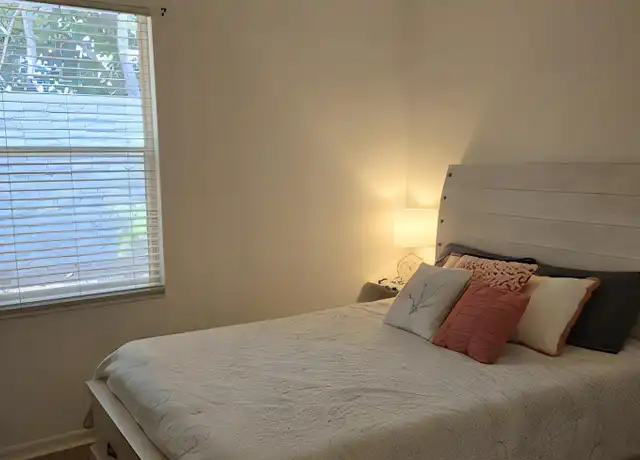 Property at 8461 Bent Creek Ct Unit 8461, Naples, FL, 34114, 3 beds, 2 baths, [object Object]