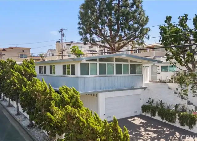 Property at 3203 Bayside Dr, Corona Del Mar, CA, 92625, 2 beds, 1 bath, [object Object]