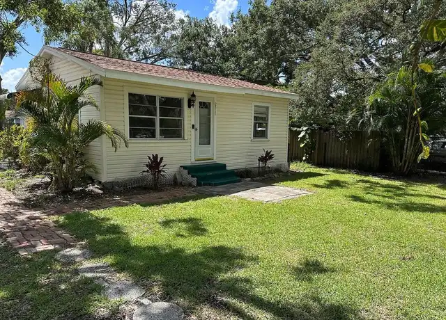 Property at 2817 S 64th St, Tampa, FL, 33619, 2 beds, 1 bath, [object Object]