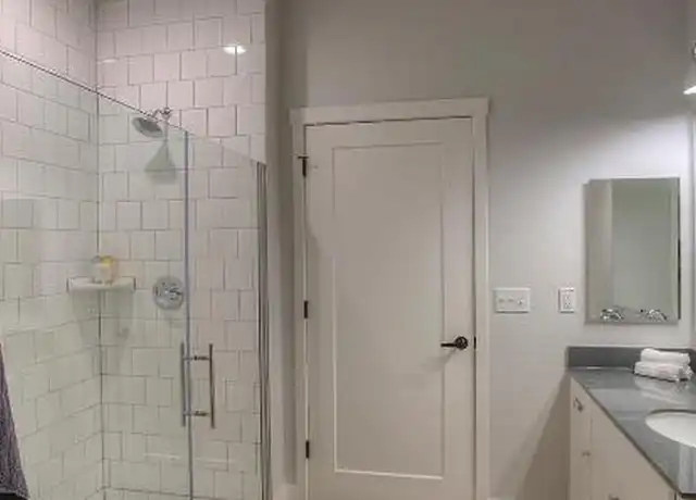 Property at 170 W Cullumber Ave, Gilbert, AZ, 85233, 1 bed, 1 bath, [object Object]