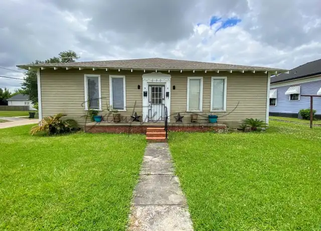 Property at 630 Pryce St Unit A, Lake Charles, LA, 70601, 2 beds, 1 bath, [object Object]