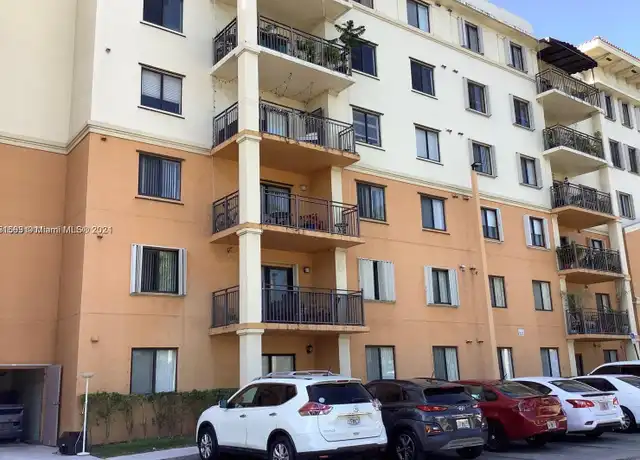 Property at 9300 Fontainebleau Blvd, Miami, FL, 33172, 3 beds, 2 baths, [object Object]