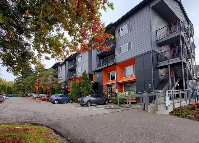 Property at Kendal Court Apartments - 2305 Douglas Ave, Bellingham, WA, 98225, 2 beds, 1 bath, [object Object]