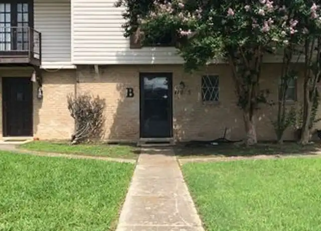 Property at 11015 Mount Boracho Dr, San Antonio, TX, 78213, 2 beds, 1.5 baths, [object Object]