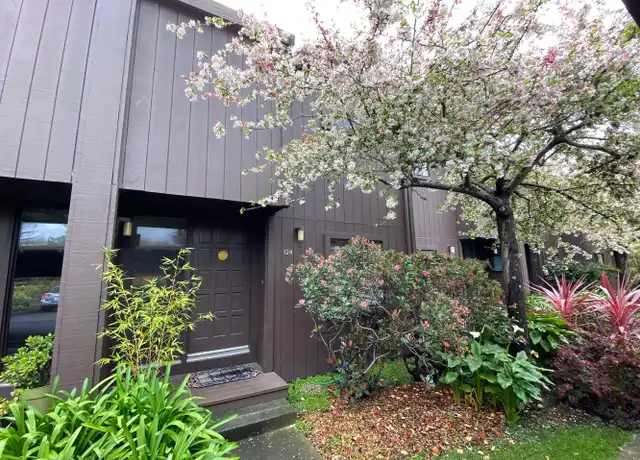 Property at 124 Shelter Lagoon Dr, Santa Cruz, CA, 95060, 2 beds, 1.5 baths, [object Object]