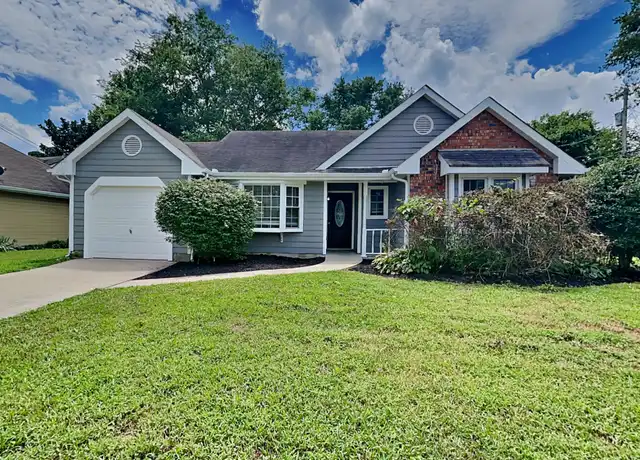 Property at 106 Agee Cir E, Hendersonville, TN, 37075, 3 beds, 2 baths, [object Object]