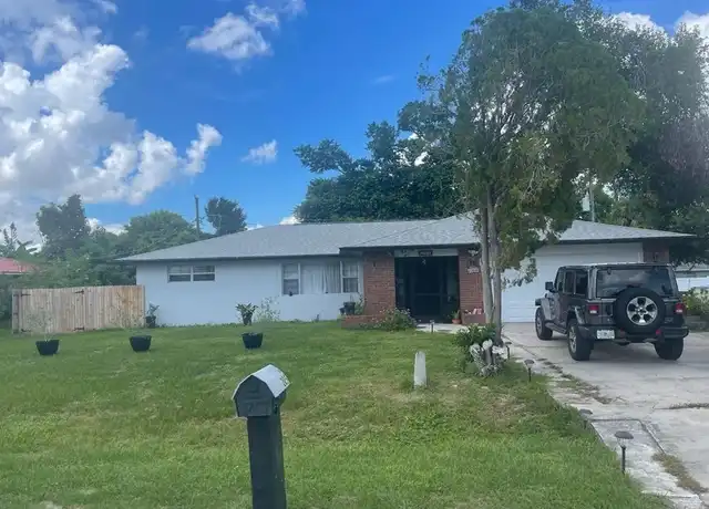 Property at 205 Utah Ave, Fort Myers, FL, 33905, 3 beds, 2 baths, [object Object]