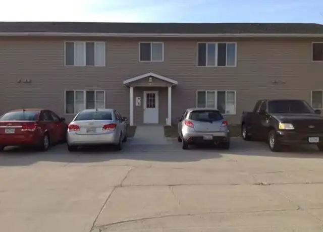 Property at 3401 Cobblestone Cir #8, Waterloo, IA, 50701, 2 beds, 1 bath, [object Object]
