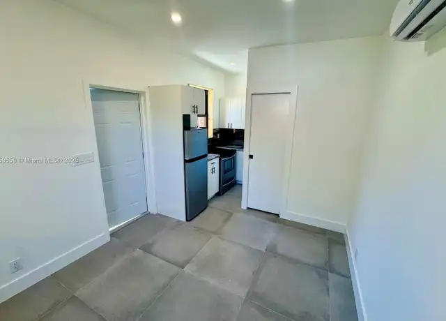 Property at 3 NE 70th St Unit 3, Miami, FL, 33138, 0 beds, 1 bath, [object Object]