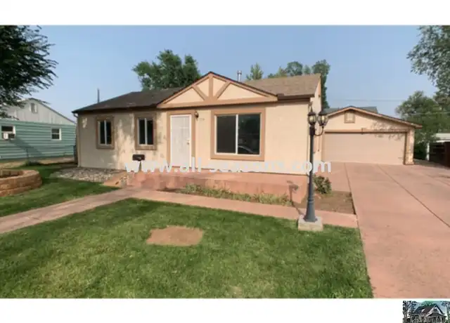 Property at 534 Lynn Ave, Colorado Springs, CO, 80905, 3 beds, 2 baths, [object Object]
