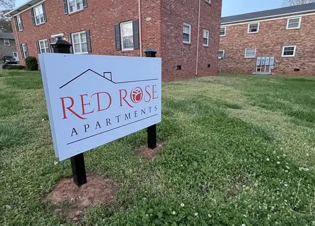 Property at 409 Plantation Rd Unit B, Lancaster, SC, 29720, 2 beds, 1 bath, [object Object]