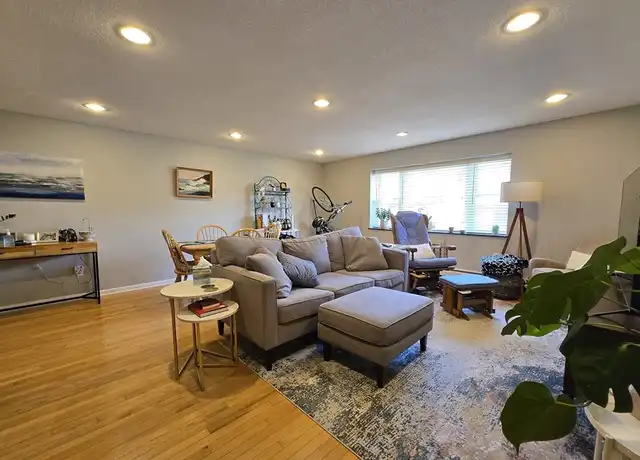 Property at 2323 Washington St Unit 1-6, Newton Lower Falls, MA, 02462, 2 beds, 1 bath, [object Object]