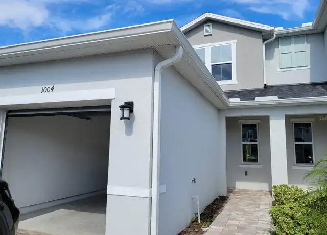 Property at 1004 La Mirada Ct, Kissimmee, FL, 34744, 4 beds, 2.5 baths, [object Object]
