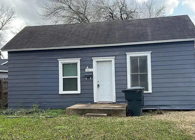 Property at 2649 Royal Ave, Groves, TX, 77619, 2 beds, 1 bath, [object Object]