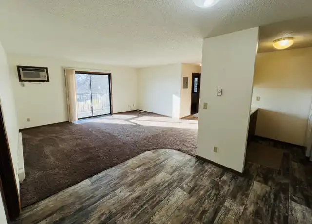 Property at 307 11th Ave NW Unit 311, Aberdeen, SD, 57401, 3 beds, 2 baths, [object Object]