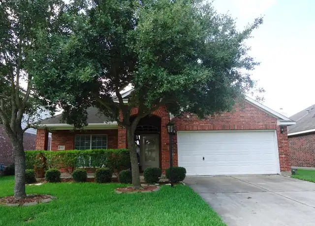 Property at 5611 Eagle Sky Blvd, Katy, TX, 77449, 3 beds, 2 baths, [object Object]