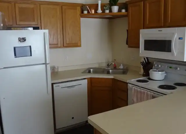 Property at 672 N 500 W Unit 672 303, Provo, UT, 84601, 1 bed, 1 bath, [object Object]
