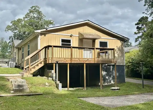 Property at 424 Northdale Rd Unit B, Lawrenceville, GA, 30046, 3 beds, 1 bath, [object Object]