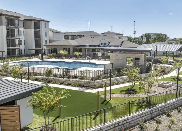 Property at 1800 Scofield Ridge Pkwy, Austin, TX, 78727, 2 beds, 2 baths, [object Object]