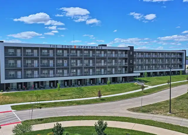 Property at The Bend Apartments - 801 Bend Blvd, East Moline, IL, 61244, 1 bed, 1 bath, [object Object]