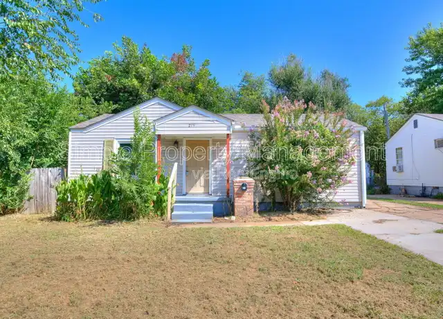 Property at 215 W Kittyhawk Dr, Oklahoma City, OK, 73110, 2 beds, 1 bath, [object Object]