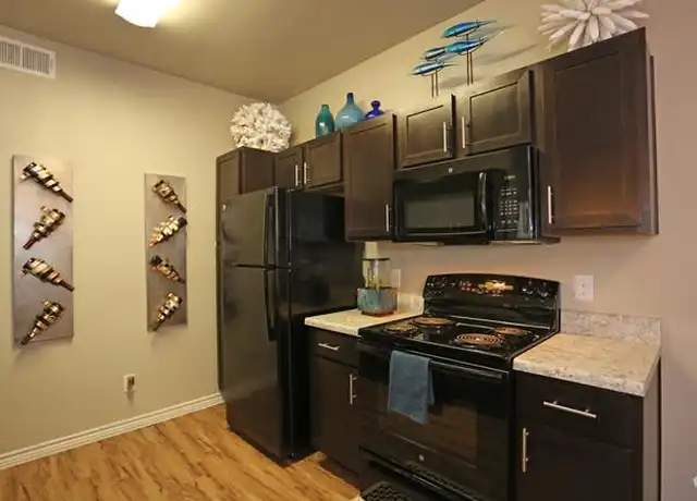 Property at 3122 Leeland St, Houston, TX, 77003, 1 bed, 1 bath, [object Object]