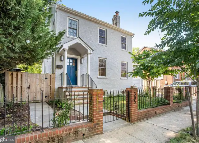 Property at 305 E Raymond Ave, Alexandria, VA, 22301, 5 beds, 3.5 baths, [object Object]